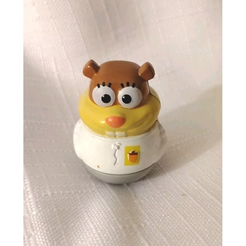 SpongeBob Squarepants Sandy Cheeks Weeble Wobble Toy by Viacom Frankford Candy